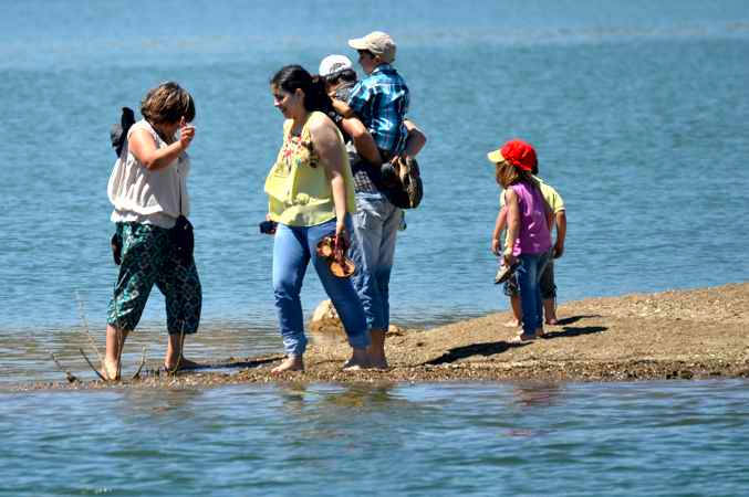 privado-alquevatours-piquenique-na-ilha-familia